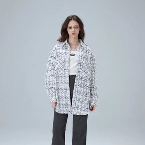 Charles Luciano Milano Black/White Woven Tweed Shirttail Hemline Jacket Sz S